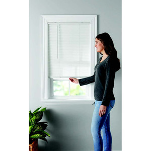 lot 30323 image: Mainstays 1 Cordless Vinyl Light Filtering Blinds, White  (36 W x 64 L)