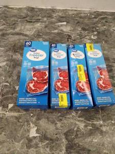 lot 30350 image: Great Value Fresh Seal Double Zipper Gallon Freezer Bags  (Set of 4)  (See photos)  (SOLD AS IS)