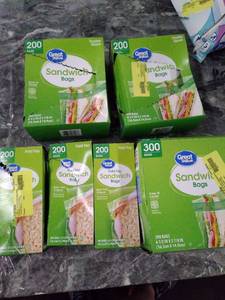 lot 30363 image: Storage Bags Lot (6pcs)  (See photos)  (SOLD AS IS)