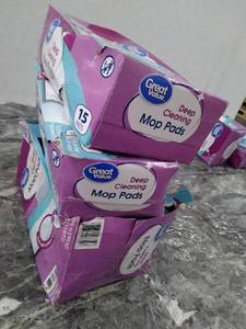 lot 30366 image: Great Value Deep Cleaning Mop Pads, Roughly 54ct  (Set of 3)