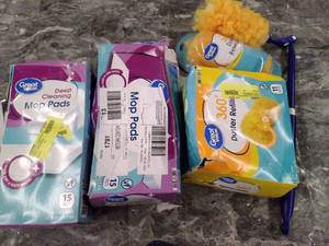 lot 30367 image: Cleaning Bundle (4pcs)  (See photos)  (SOLD AS IS)