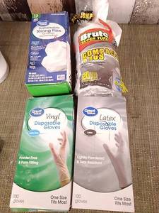 lot 54441 image: Kitchen Cleaning Bundle  (4pcs)   (See photos)  (SOLD AS IS)