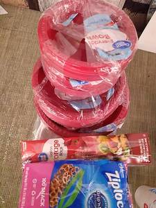 lot 54486 image: Kitchen Bundle (9pcs)  (See photos)  (SOLD AS IS)