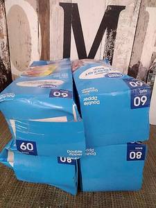 lot 54492 image: Freezer Bags Lot  (4pcs)  (See photos)  (SOLD AS IS)