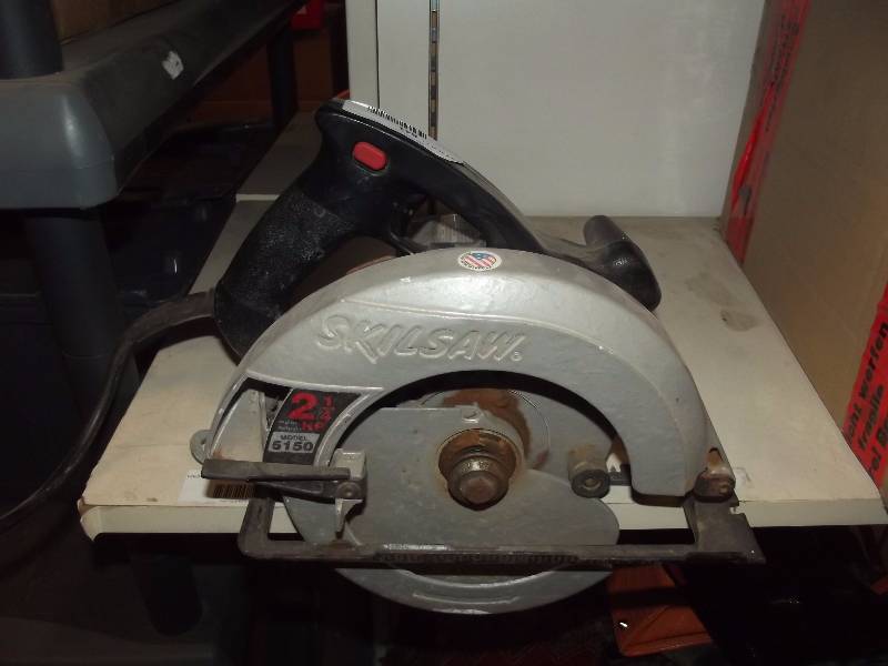 lot 841 image: Skilsaw Circular Saw 7 14