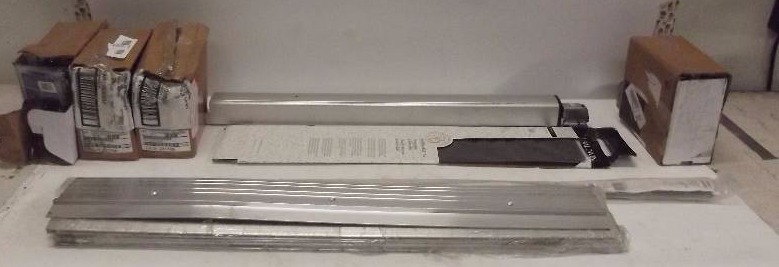 lot 854 image: Door Parts Lot