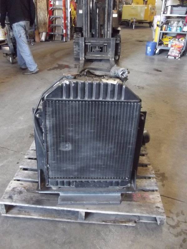 lot 996 image: Ford Industrial Engine