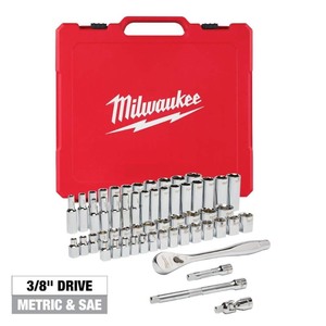 lot 3364 image: Milwaukee 48-22-9008 38 in. Drive 56pc Ratchet & Socket Set (SAE & Metric)