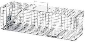 lot 3506 image: Havahart Medium Professional Style One-door Animal Trap 1078sr