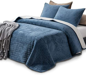 lot 31312 image: Reversible Quilt on 1 Side Plushie on Other Side, Navy Blue (Size Unknown)