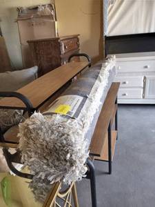 lot 27628 image: Crystal shag collection white area rug 5x7ft