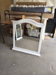 lot 27634 image: white top mirror not broken