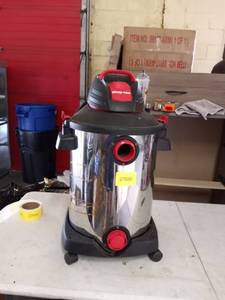 lot 27690 image: shop vac 12gal