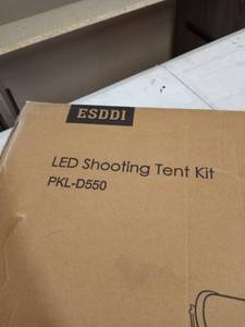 lot 27702 image: led shooting tent kit