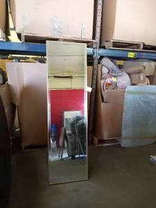 lot 27709 image: gold floor easel mirror