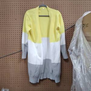lot 1111 image: cardigan for women size S has some shipping dirt