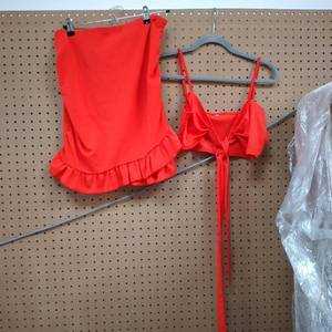 lot 1155 image: SKIRT AND TOP  RED SIZE L