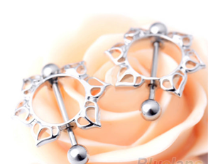 lot 3577 image: 2pcs Surgical Steel Simple Floral Nipple Shield Body Jewelry
