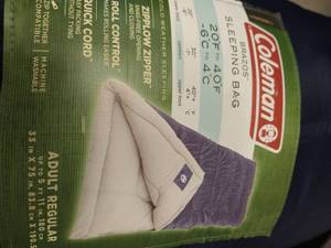 lot 9395 image: Coleman Brazos 30 Degree Sleeping Bag