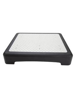 lot 9431 image: Mind Reader Senior Mobility Plastic Step Stool, Step Platform IndoorOutdoor