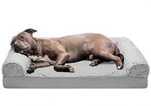lot 6335 image: Couch Style Dog Bed