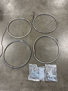 lot 31011 image: 15 Wheel Lights Damaged and Untested