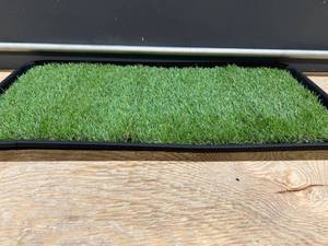 lot 32689 image: Artificial Grass Dog Mat 30x15