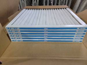lot 37424 image: Aerostar 20x20x1 MERV 8 Pleated Air Filter, AC Furnace Air Filter, 6 Pack (Actual Size 19 34x 19 34 x 34)