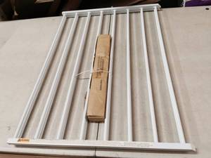 lot 10520 image: 2pc Regalo Safety Gate 28x20 Each Panel