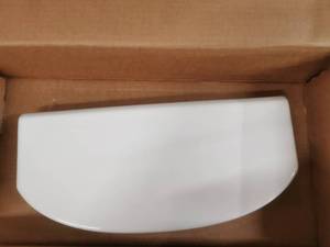 lot 1095 image: Porcelain White Toilet Tank Lid