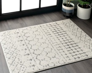lot 1103 image: Bodrum 23 Gray Rug