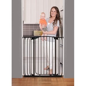 lot 1992 image: Dreambaby� Chelsea Extra Tall Auto-Close Metal 28-42.5 Baby Gate