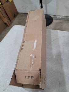lot 5033 image: Wardrobe Moving Box Bars