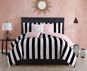 lot 2735 image: Juicy Couture Cabana Stripe 5-Piece - (1) Reversible Comforter (66x90), (1) Pillow Sham, (3) Decorative Pillows, Twin