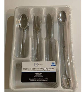 lot 45180 image: Mainstays Swirl 48pc Flatware Set