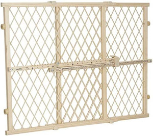 lot 31966 image: Evenflo Baby Safety Gate with Lock, Wood Tan, Similar to Picture