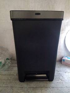lot 45934 image: Rubbermaid Stainless Steel Metal Step-On Trash Can for Home and Kitchen, Charcoal, 12 Gallon, 2112520