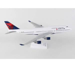 lot 31114 image: Flight Miniatures LP4921N 747-400 Delta 1-200 New Livery
