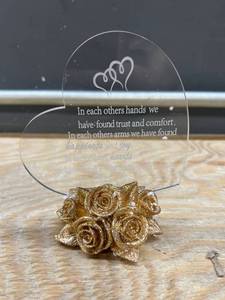 lot 32870 image: Musical Paperweight with Gold Roses &amp Heart 6