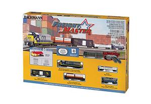 lot 47398 image: Bachmann Trains - Freightmaster Ready To Run 60 Piece Electric Train Set - N Scale