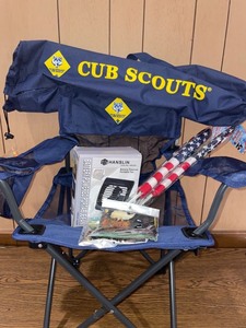 lot 1309 image: Cub Scout Boy Youth Kids Childs Folding Camp Chair Official Bsa Logo With Case, Hanslin Portable Fan