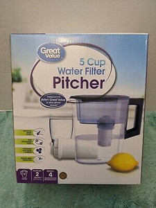 lot 30854 image: Great Value 5 Cup Water Filter Pitcher, 1 Filter Included Fits Brita Filters  (New)