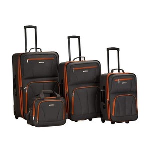 lot 5625 image: Rockland 4 Piece Rolling Luggage Set