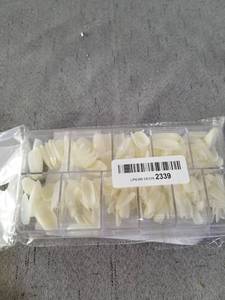 lot 51208 image: SET OF FAKE NAILS FRENCH