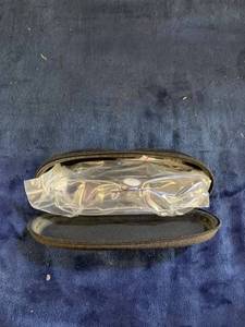lot 51242 image: READING GLASSES WITH CASE