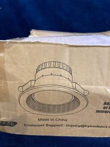 lot 51248 image: 4�� LED DOWN LIGHT BOX OF 12 WITH HARDWARE
