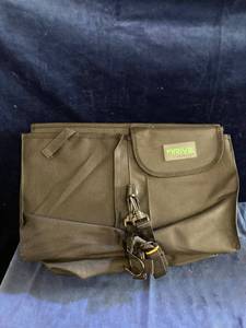 lot 51267 image: DRIVE CANVAS COLLAPSIBLE STORAGE COMPARTMENT FOR CAR OR TRUCK