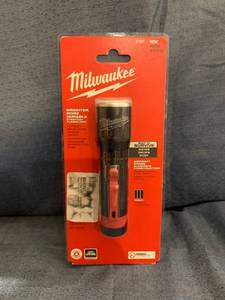 lot 70884 image: Milwaukee 2107 Flashlight