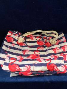 lot 76575 image: FLAMINGO PATTERN BEACH BAG