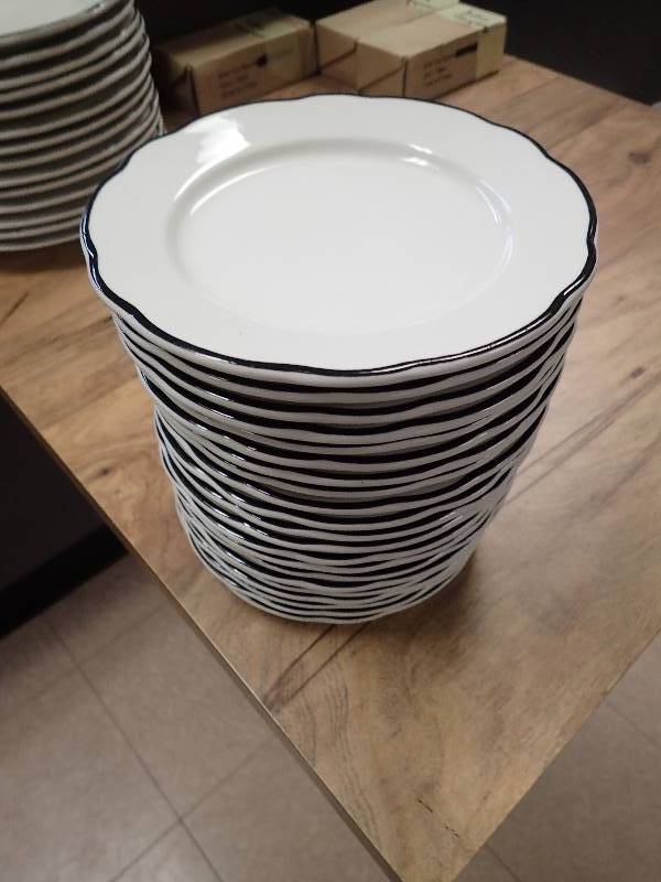 lot 1789 image: (56) Buffalo China 7 Round Dinner Plates